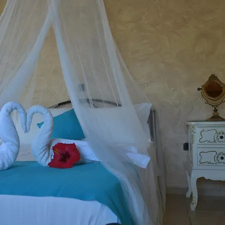 Paxos Santa Marina جايوس