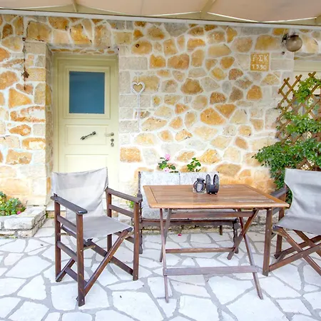 Paxos Santa Marina アパート
