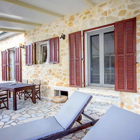 Paxos Santa Marina ガイオス